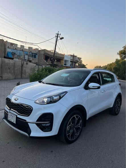 سبورتج 2021 خليجي جيتي لاين فول واحد على واحد 
سياره بيها باب تبديل نفس الون اثر طخه بسيطه بقيه سياره مكفوله شخط واحد مابيها جديده جدا ماشيه ٤٧ باسمي مواصفات الجيتي لاين معروفه مفوله سياره كير مكينه صدر تبريد كله بلاد ومكفول وحيل نضيف
عارضها ٢١٨ وبيها مجال للطيبين مكاني بغداد جديده شارع المسبح *********** بغداد
