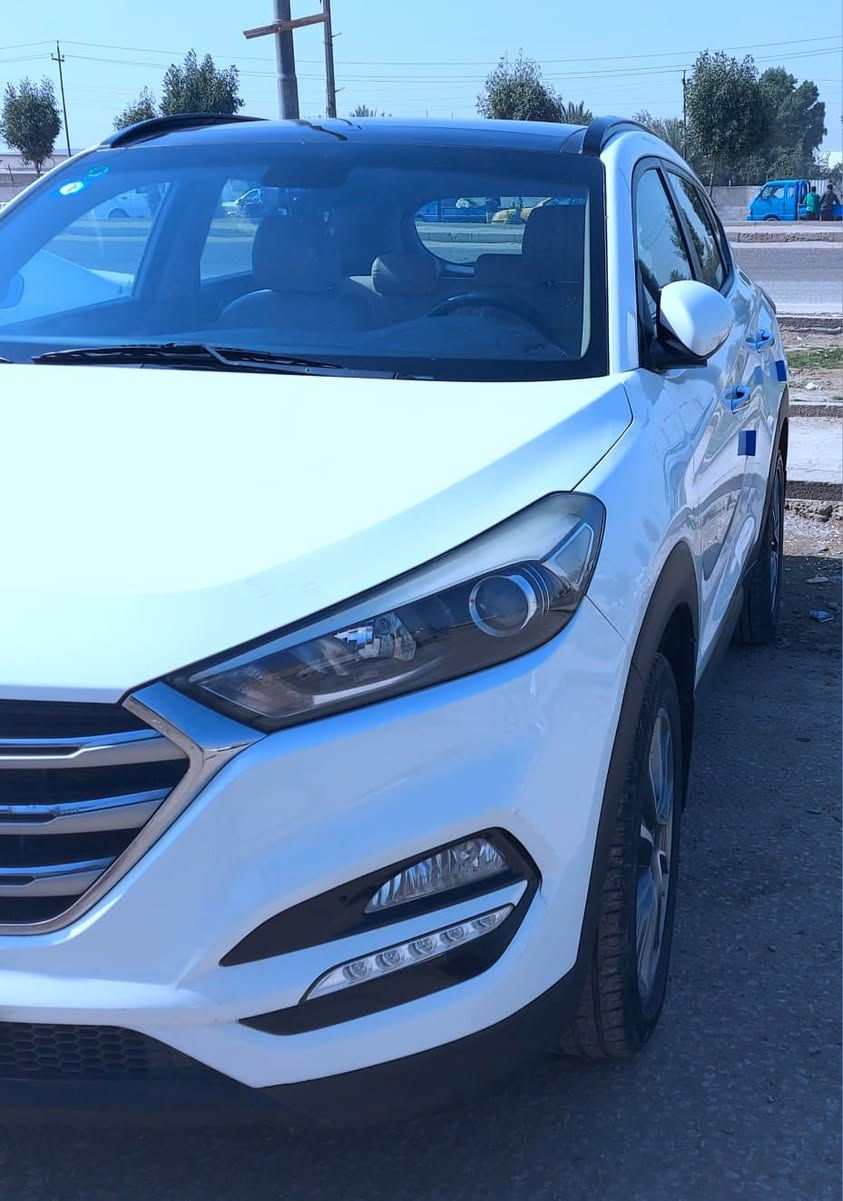 السلام عليكم من رخصه الادمن المحترم
توسان خليجي موديل 2018 رقم بغداد مكفوله كفاله عامه 

ماشيه 74 حقيقي اصل 
رقم جديد الدولي وباسمي وهزه جديده 
مواصفات السياره بنراما وجلد حمصي وصاج 
شاشه اندرويد وكامرتين امامي وخلفيه دواره 
السياره على وضع الشركه محرك وكير ايضا كفاله
تبريد قطعتين ومري شفت + لد نهاري وباقي المواصفات

السعر : 189 وبيها مجال بسيط للشراي 

رقم الهاتف : ***********
***********

مكان السياره بابل شارع 60
