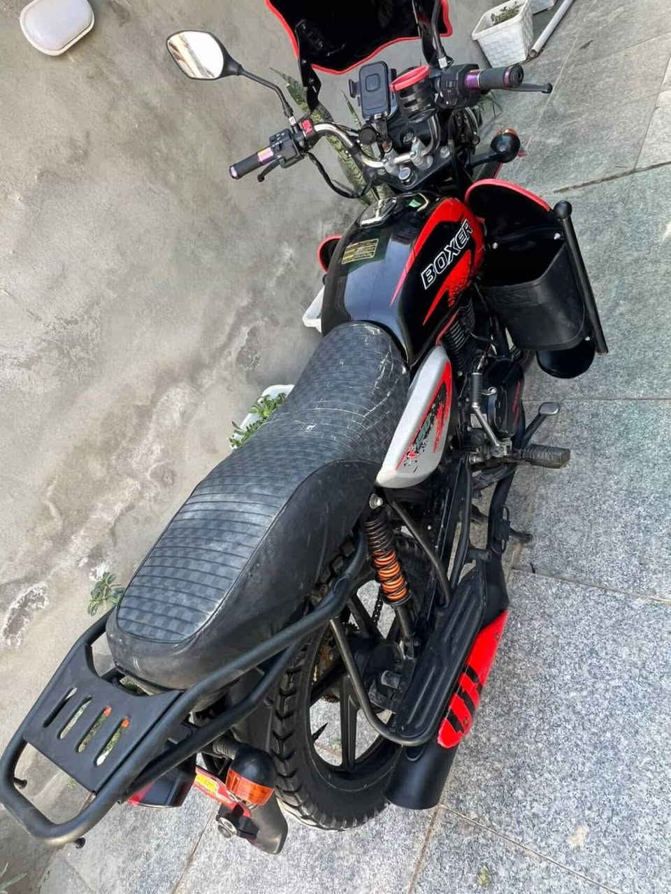 السلام عليكم.
مكلف بالنشر متاح بوكسر محرك دايون محرك 200 مكان حله اوراق اصولي اخذتهه 5 اوراق موديل 2021 الرقم ***********
