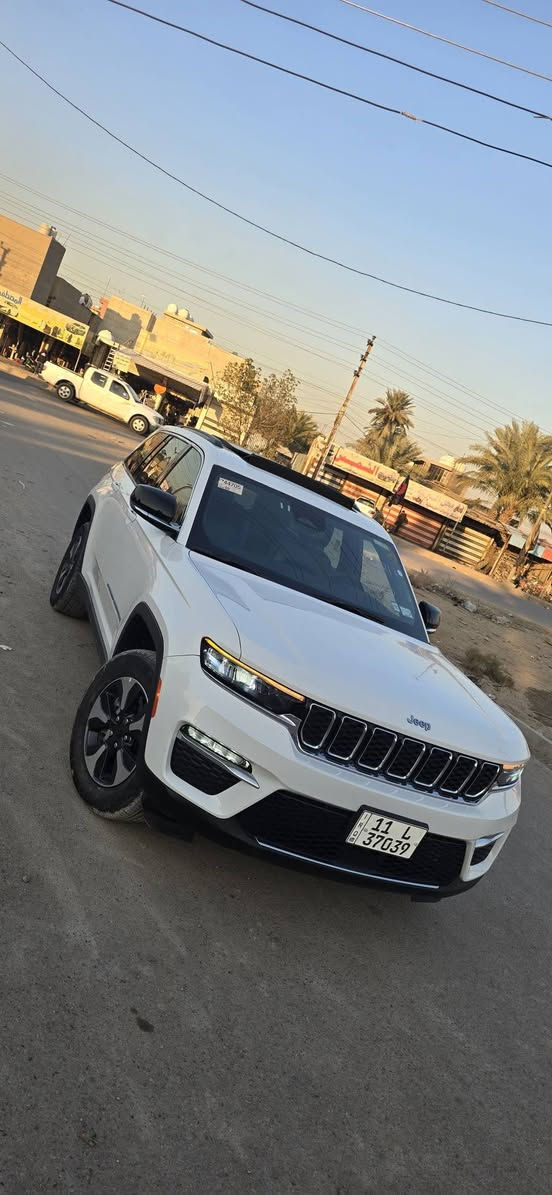 ياالله
السلام عليكم جيب كراند شيروكي فول سياره وكلين 
ثلاث انضمه بانزين هايبرد وشحن من البيت بلك ان

Jeep Grand Cherokee 4Xe 2024
السعر 350 ورقه مجال بسيط 
***********
***********
المسافة المقطوعة : 40 الف ميل  

الضرر : بدون ضرر نهائي كلين فقط عطل ميكانيكي

          حالة الايرباك : كلهن سليمات

#مواصفاتها

1.شاشه 

2.بصمه

3. تشغيل عن بعد

4.دمام خلفي

5.كشنات جلد

6.كشن السايق ميمري

7.كشنات كهرباء

8.صندوك كهرباء

9.حساسات خلفيه

10. قطع تبريد 

11.اشاير بالمري

12.رادار امامي

13.رادارات 360

14.ثلاث وضعيات قياده

15. بنوراما فتحتين

16. كير ماوس

17. نظام منحدرات

18. هيترات بالكشنات 

19.ويل كب كروم

20.لايتات لد

21.بكلايت لد

22.كشافات

23.بصمة ابواب

فول مواصفات 1/1 جاهزه مرقم بغداد بسمي
