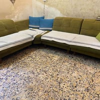 ديوان • للبيع • بي مجال