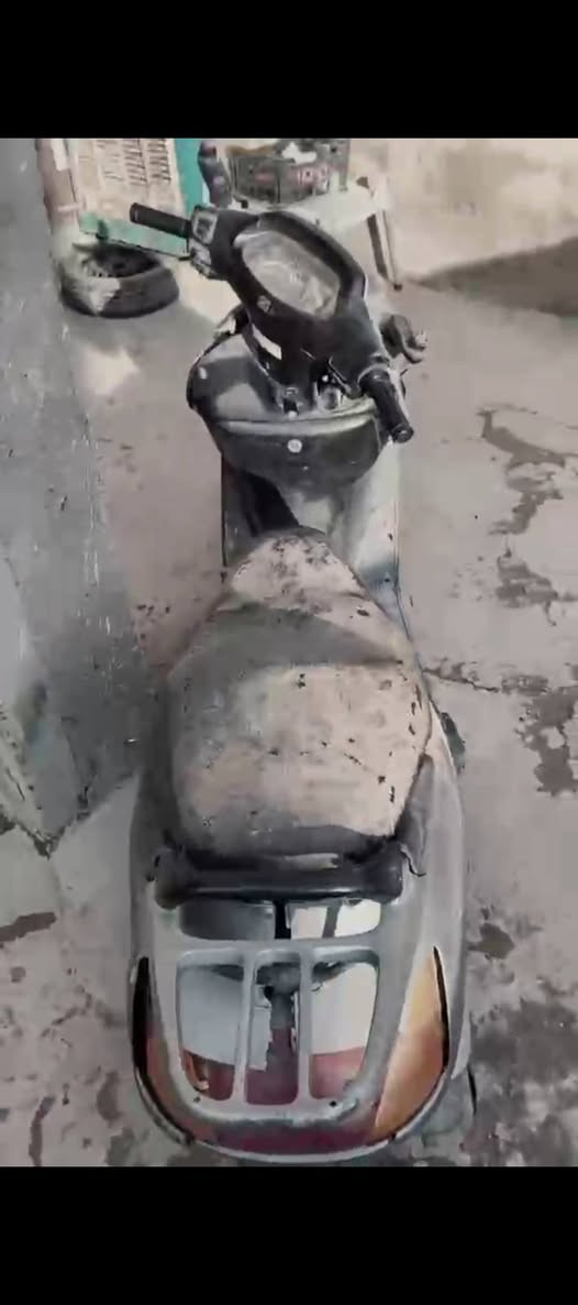 سلام عليكم مكلف بنشر سبيسي طافيه ياباني طفت وتركتهة صالي فتره سعرهة 250 قفل مكاني كوت انوار الصدر شراي يتصل ***********
