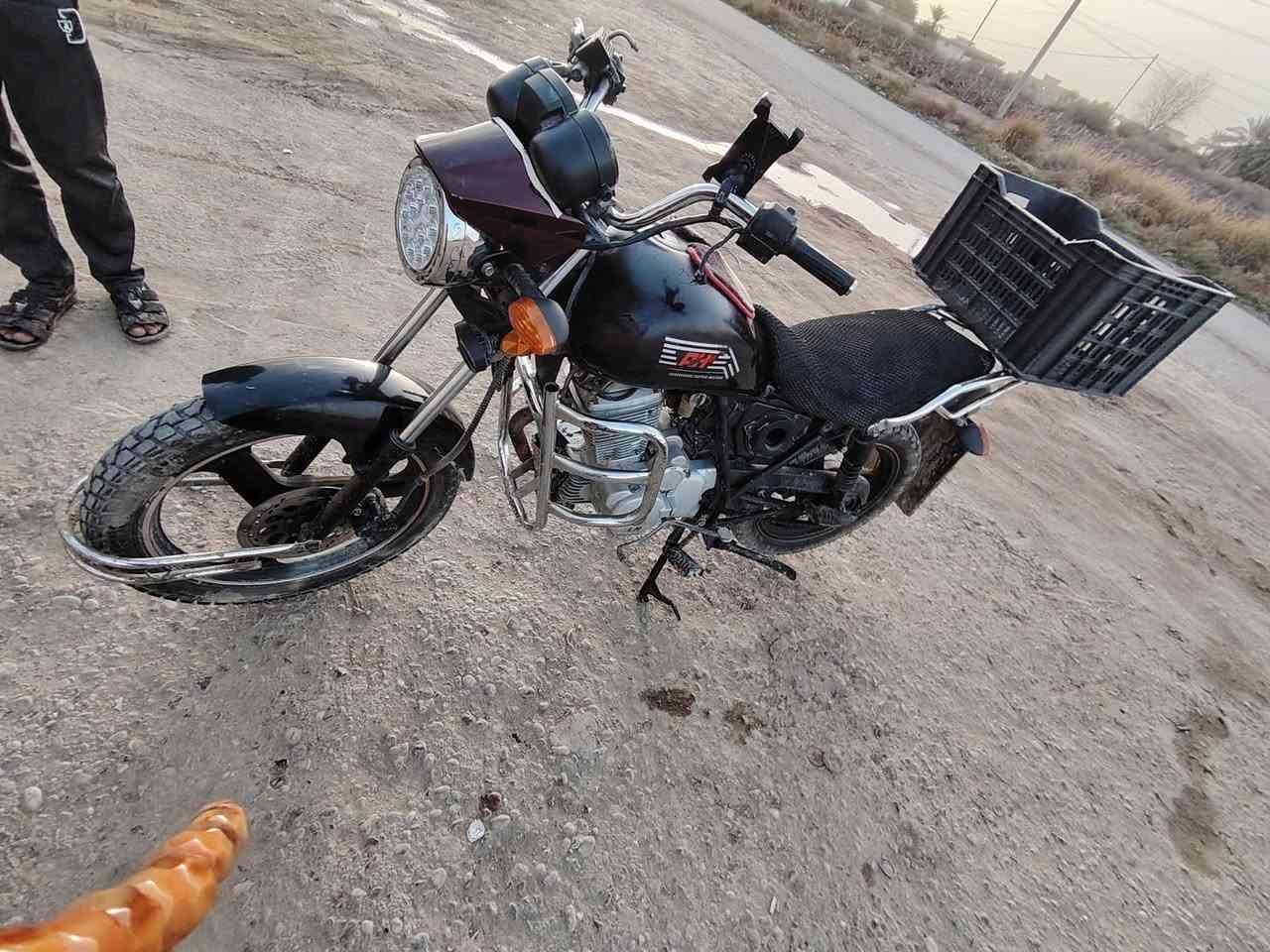 موطور للبيع امزت ناصي AH موديل 18 محرك 200 السعر 675 وبي مجال للستفسار أتصل عل الرقم ***********
