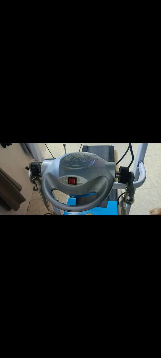 للبيع جهاز جري بشرط وزن 125 كيلو سعر 100 بيه مجال ***********
