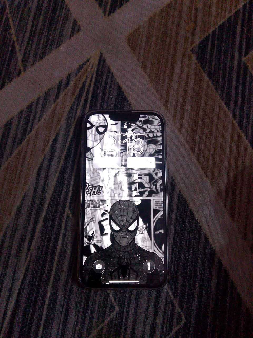 سلام عليكم ايفون 13عادي البيع نظافه 70٪  البطاريه 77مامبدل مكاني شطره على حولي سعر 520وبي مجال الطيبين  رقم تواصل ***********
