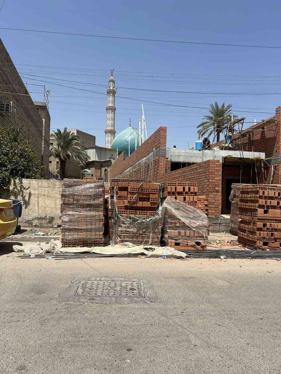 فرصة مميزه قطعة ارض للبيع المساحه 288 م الجبهه 8م
عرض الشارع 15م 

السعر حلو مناسب

📍الاعظمية شارع البرزلي 

الموقع جدآ منيز قرب الشط 

للاستفسار 

.***********☎️

.***********☎️

📍الاعظمية
