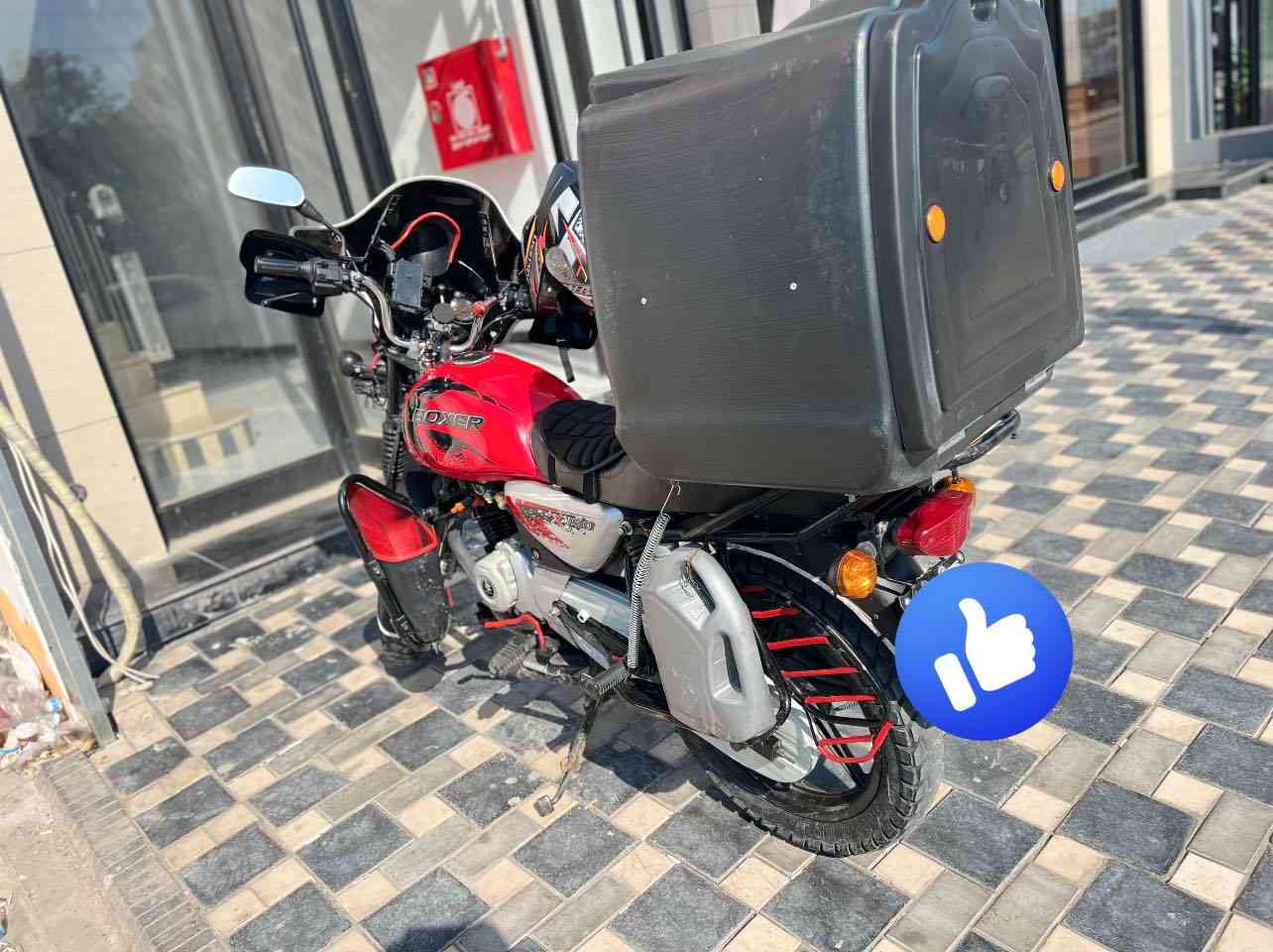 سلام عليكم بوكسر 23 شهر 7 مرقم بغداد مشروع وطني دراجة جاهزة كبل للشغل توني مجفتهة بعدهة  ع سحك  مكاني بغداد الامين سعره 2650 وبيه مجال بسيط ***********
