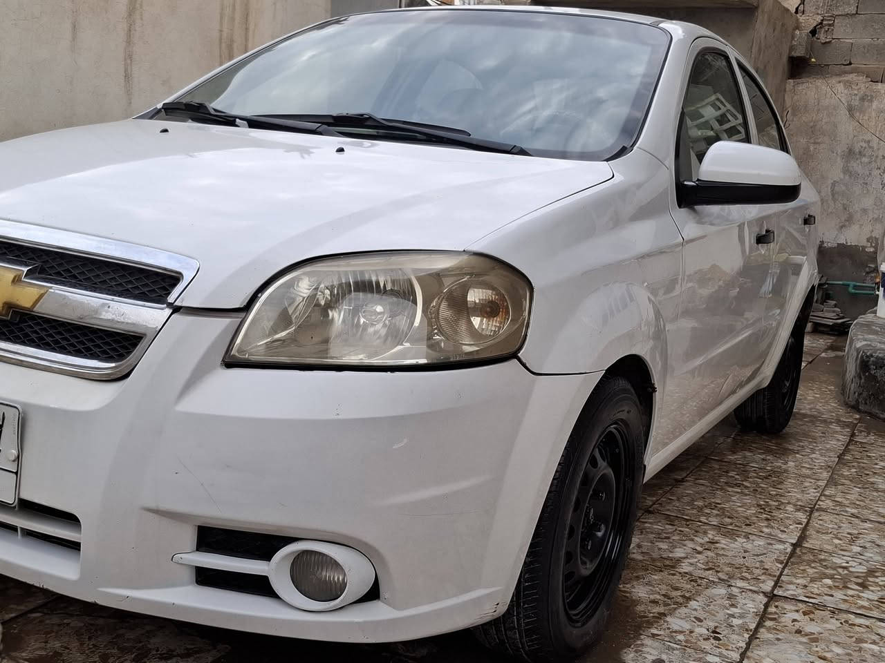 السلام عليكم للبيع سيارة
 افيو خليجي 
مديل 2011
سعر 75 بيهه مجال 
مكفولة من صبع والضربة
تخم تاير جديد 
كهربايات كلهه شغالة على وضع شركة 
الاتصال على صاحب سيارة اني مكلف بلنشر المكان
 المشتل شارع المدارس 
***********
