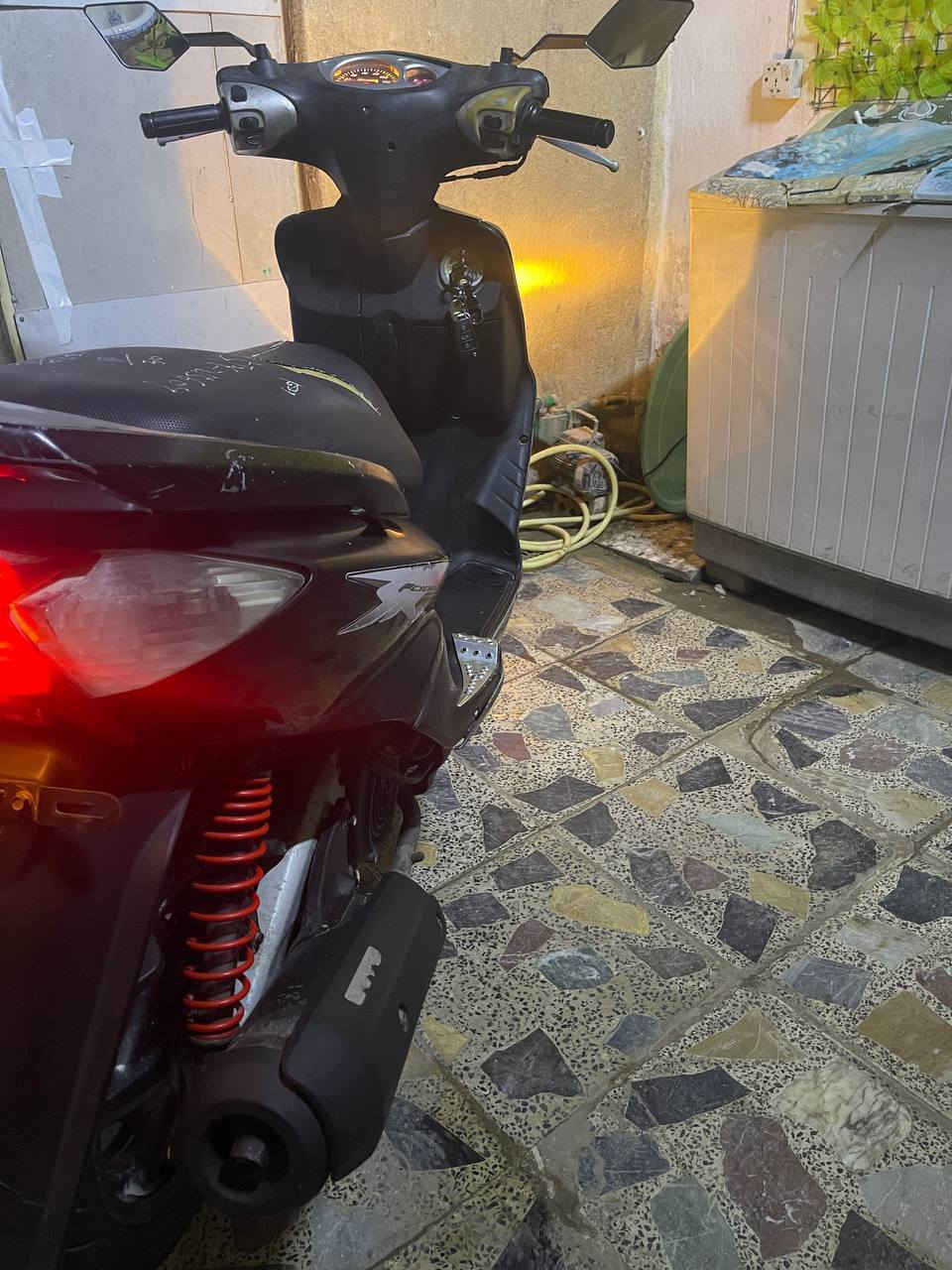 سلام عليكم دراجه سكنس دراجه نضيفه بلاديه ولا برقي مفتوح بيهه دراجه ختم واحد كلهه سعر خاص مكاني بغداد رقمي ***********
