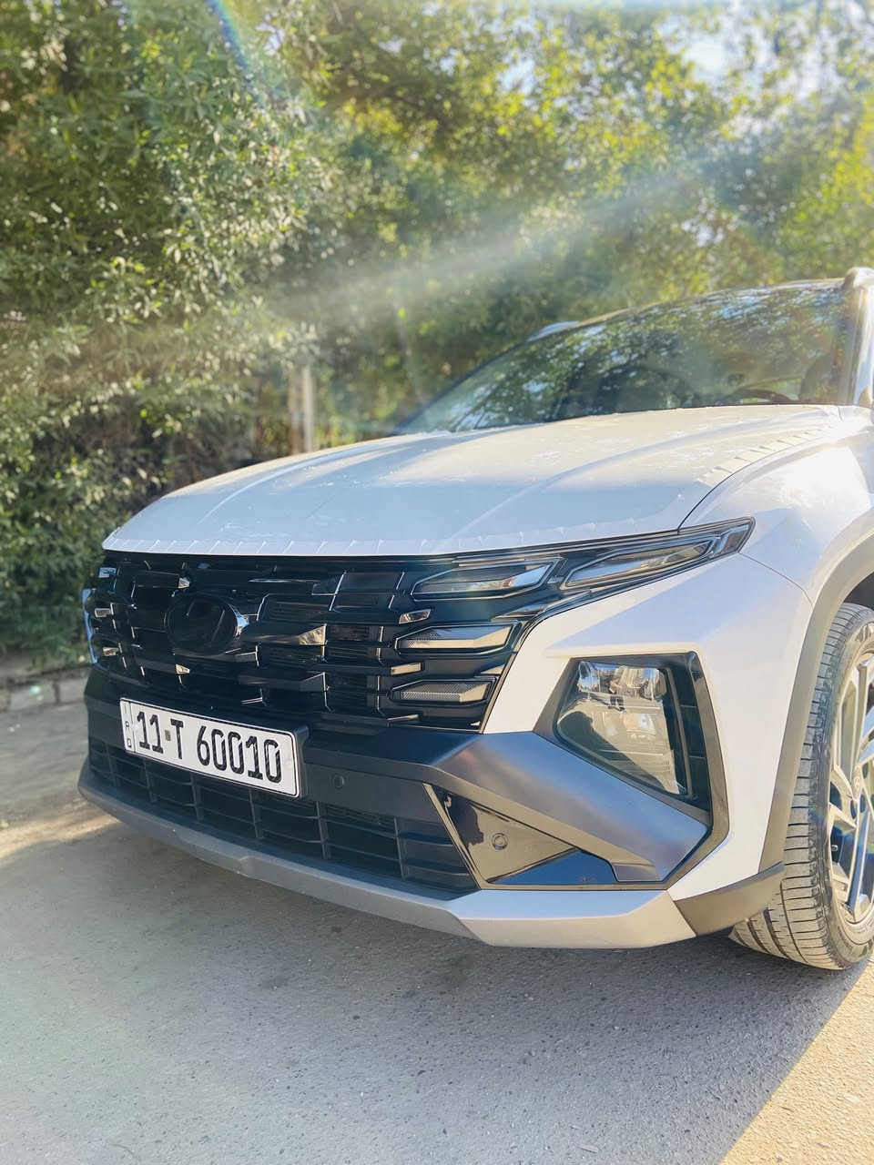 السلام عليكم
سياره للبيع هونداي توسان موديل 2025 السياره تو كلو قماره سوده السياره خليجيه مكفوله كفاله عامه من الضربه والصبغ والبارد والشخوط والرصعات السياره زيرو بحاله الوكاله 
السيآره رقم بغداد الدولي الجديد … بأسمي تحويل ثاني يوم
السياره ماشيه 28 الف
المواصفات: 
بصمه 
دخول ذكي 
تشغيل عن بعد 
كشنين كهرباء 
كشنات تبريد 
الباب الخلفي كهرباء 
سايد بريك دكمه
تحكم استيرن جهتين 
شاشه متصله 
ويل 19 
قطعتين تبريد 
مري شفط 
درايف مود 
اوتو هولد
مانع منحدرات
مانع تزلج 
حساسات اماميه خلفيه اصليه 
مكاني بغداد رقمي ***********
