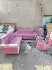 تخم قنفات للبيع 7 مقاعد نضيف جديد استعمال قليل للعنوان الشعله 07700733...