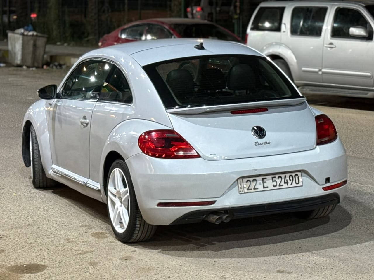 سلام عليكم 
بتل 2017 رقم اربيل 
بيهه 3 قطع صبغ بدون دواخل 
كير مكينه كفاله شاصي لغد كفاله 
عنوان بغداد زيونه 
سعر 107
***********
