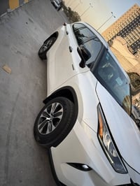 تيوتا هايلندر موديل 22خليجي مكفوله من الصبغ والتبديل هايبرد شركة عبد ا...