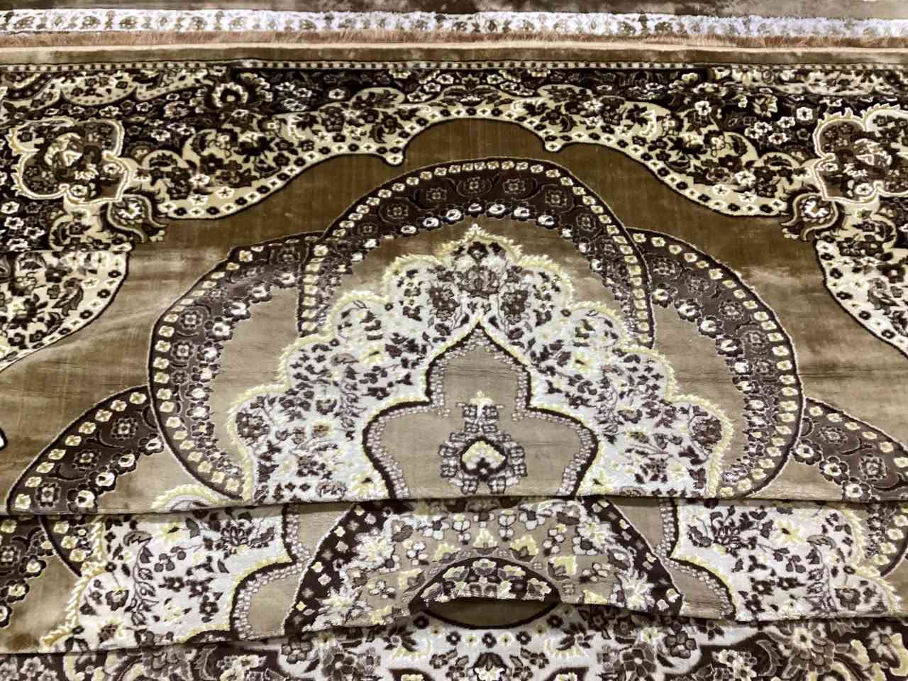 البيع لغرض السفر 
محفورة ٣ في ٥ صناعة إيطالية اخت الجديدة وبالحقيقة شكلها بعد احلى سعرها ١٢٥ الف وبيها مجال بسيط 
(رجاءً بدون بخس)
العنوان حي السماح الثانية الشراي يراسل خاص


**إذا كنت صاحب هذا الإعلان وتريد حذفه لأي سبب، رجاءا أرسل رسالة إلى الدعم الفني**