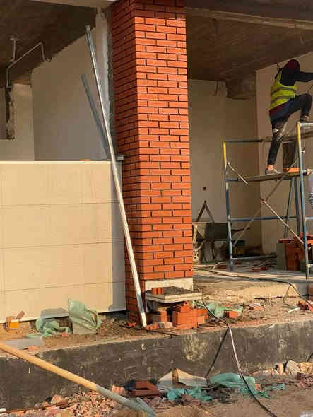 السلام عليكم 
جزء من اعمالي في بناء واجهات الجفقيم الاحمر والاصفر 
***********
