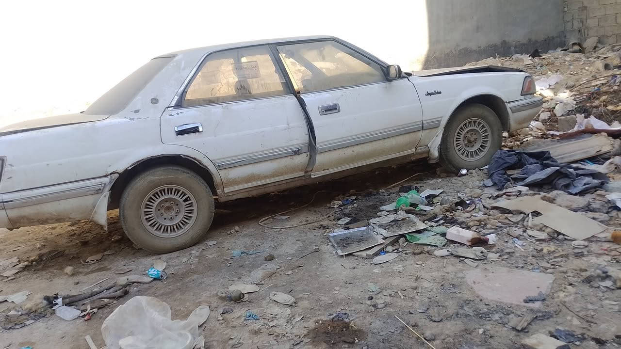 سوبر 89 مشروع وطني رقم بغداد  محرك بطه بيه صوت سياره كامله بس متروكه تخم تاير  السعر 20 الإتصال ***********
