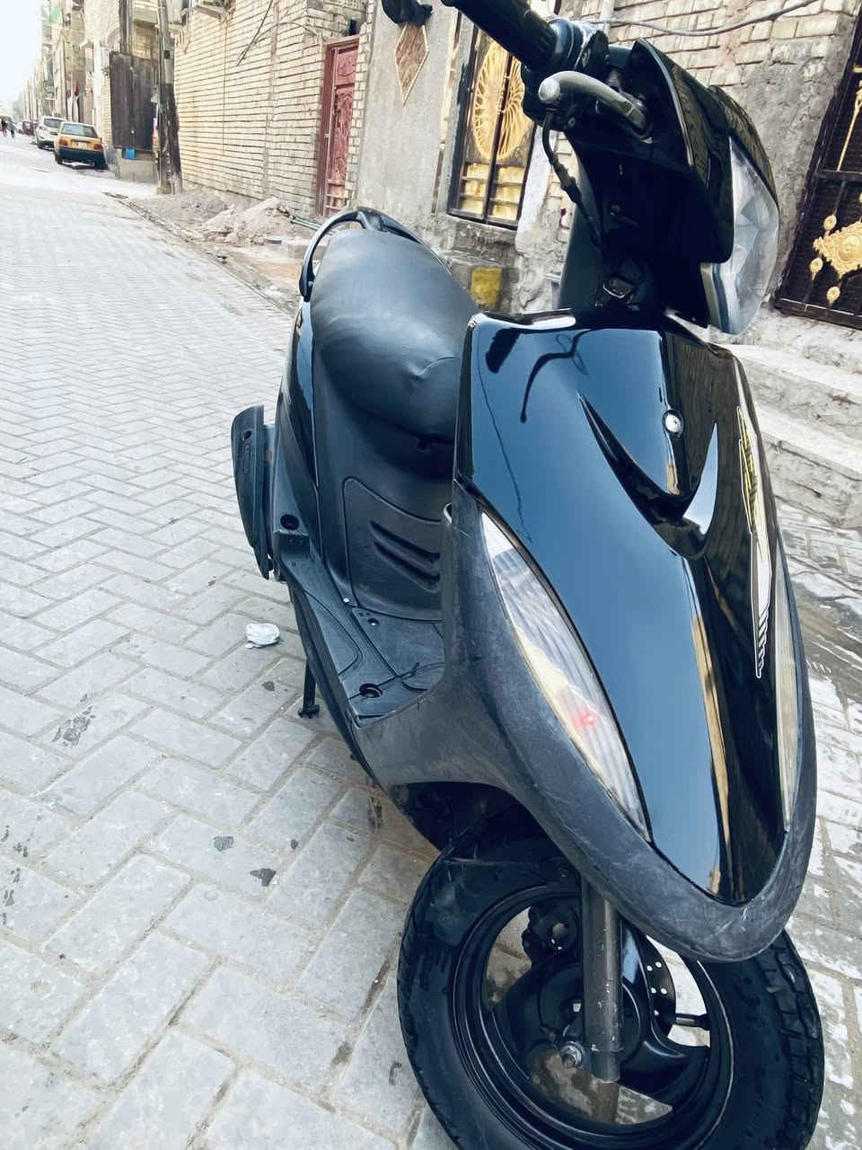 سلام عليكم دراجه ماكس الدراجه صارلها شهرين من نازله من الرمبه كفاله عامه بوشه ٥٥ بلاد بلاد 
مكاني بغداد السعر ٨٥٠وبيها مجال  الرقم واتساب فقط ***********
