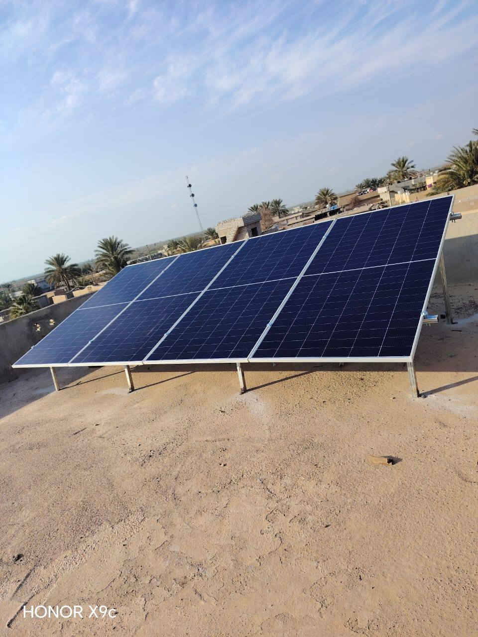 تم بفضل الله تجهيز وتنصيب  منظومة طاقة شمسية
#لمنزل_السيد(#نجم_العبدالله_الوهب)

#ناحية_الرياض_قرية_ربزة

مكونات المنظومة

🔵 4الواح ذات جهين وكفاءة عالية

🔵 بطارية 5 كيلوواط

 🔵انفيرتر  4 كيلوواط

مكتب هاني شاكر السلطان للطاقة الشمسية 

الحويجة #ناحية الرياض

هاني   ***********

ظافر ‏ ‪0780 680 4046‬‏

رعد ‏  ‪0782 496 9996‬‏
