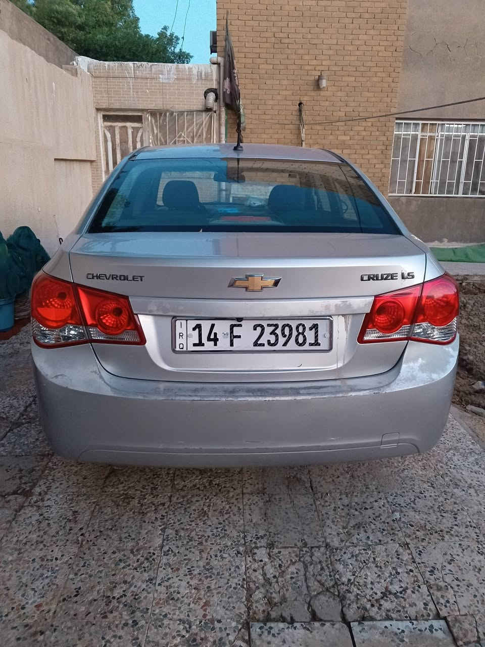 السلام عليكم شفروليه كروز ٢٠١٢ خليجي محرك ١٨٠٠ رقم بصره باسمي السياره نظيفه مال بيت السعر ٨٤ ورقه وبيها مجال قليل  تواصل ***********
