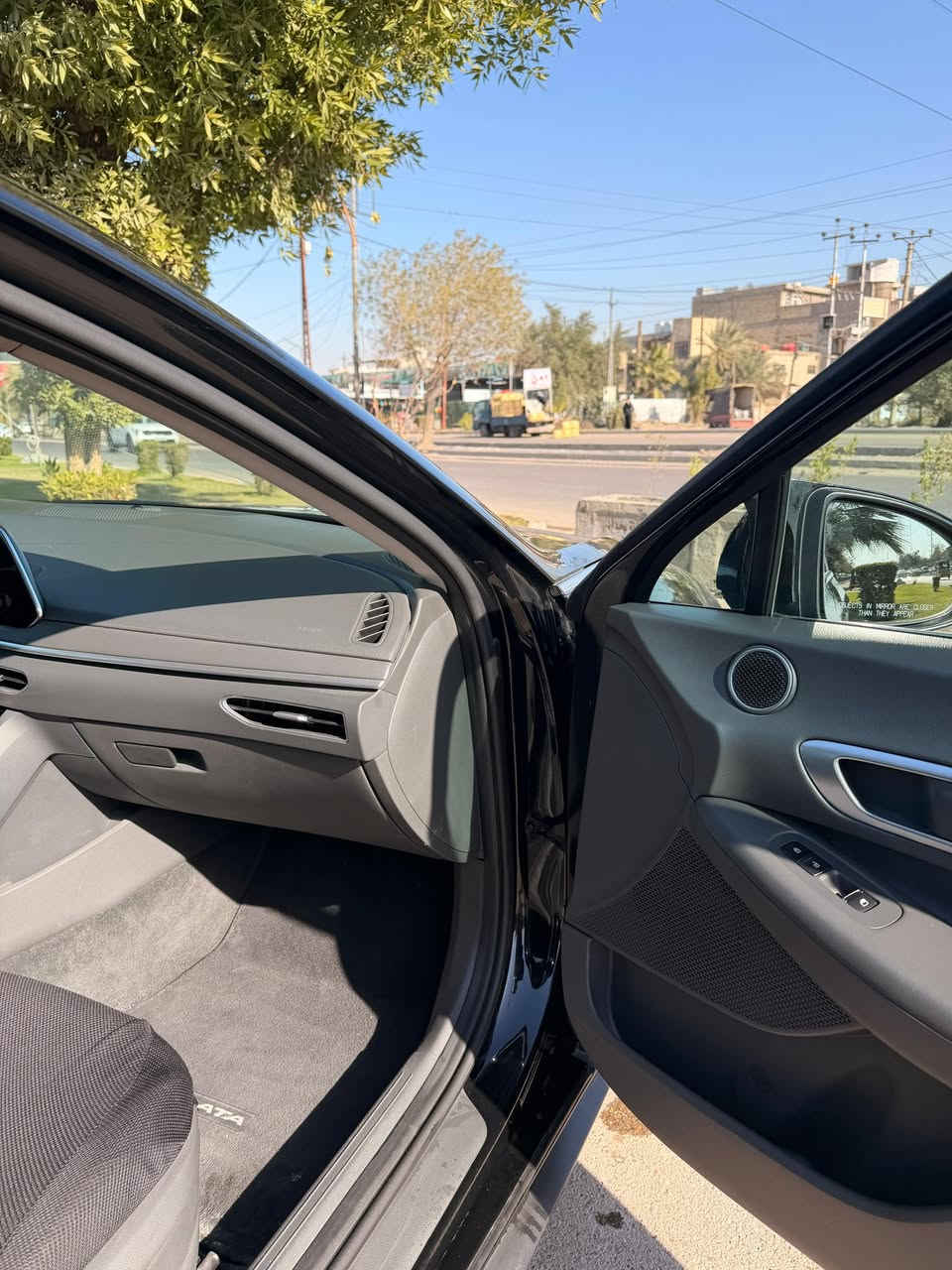 السلام عليكم

سوناتا2020 امريكي

حادثها ربع جاملغ +ربع قبق جنطه

بدون ايرباك البجم كبس

ماشيه 46الف 

المواصفات

رادار

تحكم مقود جهتين

شاشه+كامره

هاند بريك بصمه

كروز مثبت سرعه

حساس اطارات

حساسات خلفيه

خروج عن المسار

مود درايف

Sport☠️

economic🤑

natural🙂

Smart🤖

مكينه2500المرغوب

كيرatf8سرعات

قياده ذاتيه

سستم 8سماعات +دمام بل دشبول

اوتو هولد

ويل كب كروم

الجنطه بصمه

لد نهاري امامي

لايت3عدسات كل جه

لد خلفي

الداخل اوف وايت واسود

الون اسود ملكي

السياره استخدام شخصي مامتعوبه

عليها تخم تاير وبطاريه جديده صدر خلفي كامل جديد

عليها ادامه منضومه بانزين كامله

كير مكينه كهربائيات صدر كله جديد 

يعني السياره تشغل وتطلع مباشر

رقم شمالي بسمي هزه وسنويه ورقم جدد

السياره بيها بعد مواصفات ممذكوره

السعر 162 وبيها مجال 
***********
