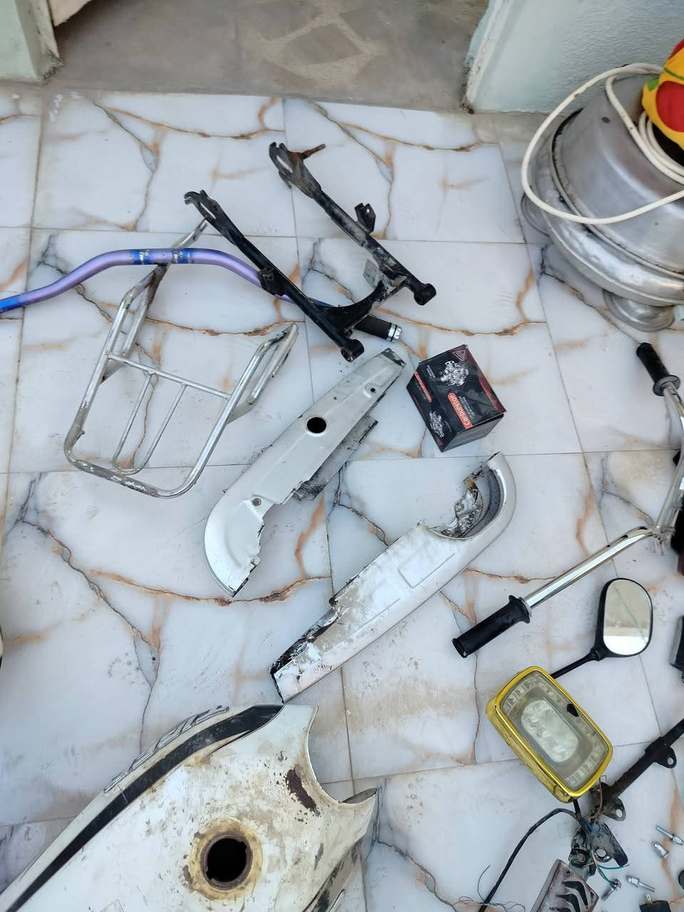 غراض مال ماطور للبيع موجود خاص الرقم  ***********
