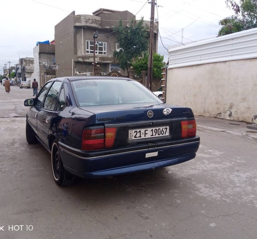 السلام عليكم للبيع اوبل فيكترا موديل 93 حجم 20 كير اوتوماتيك رقم سليمانيه دفتر  بانزين موجود مكان السياره كركوك السعر 45وبيها مجال ***********
