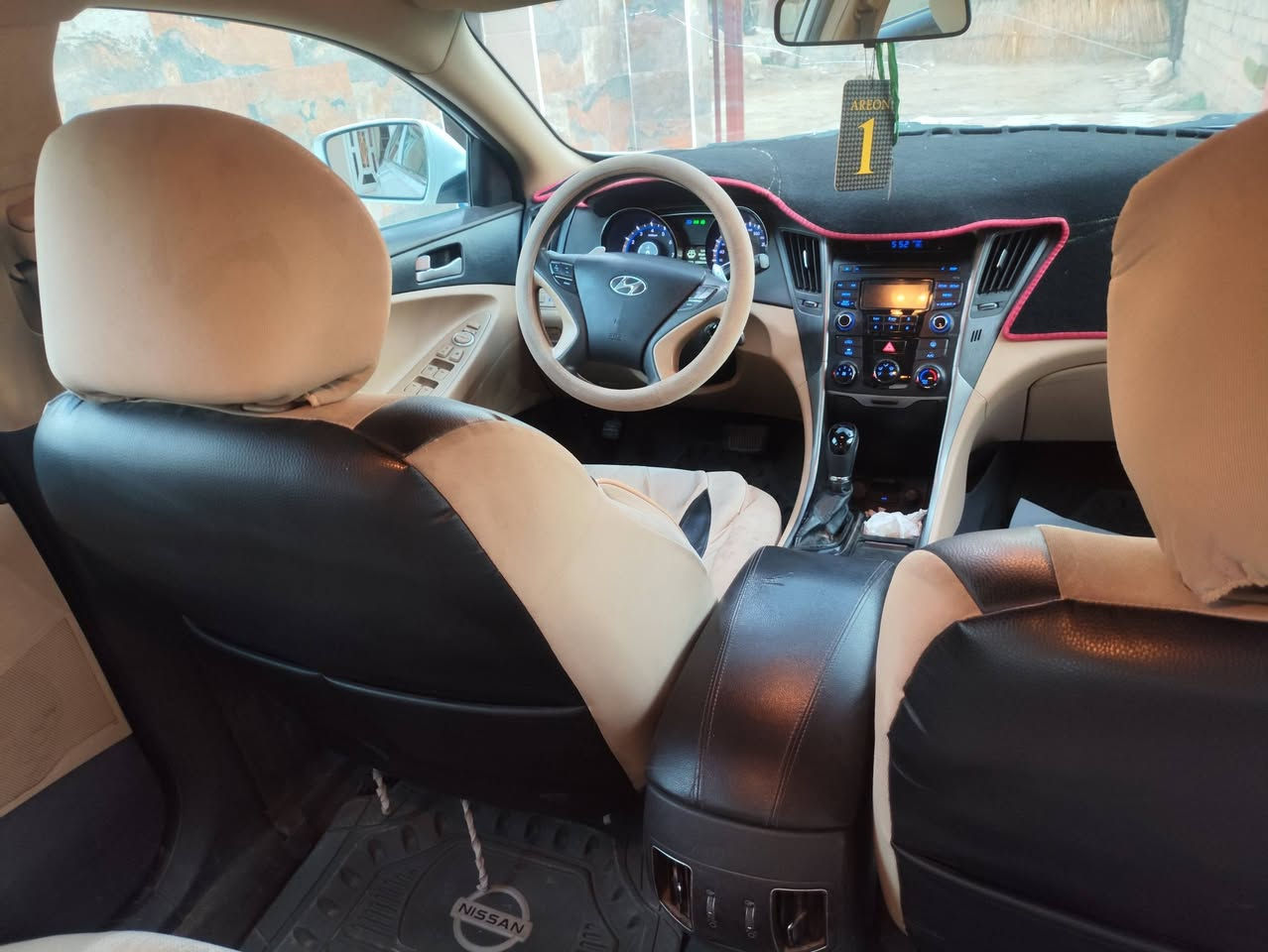 بسمه تعالى 
سوناتا 2014
بغداد دولي باسمي كفاله
ماشيه 127 حقيقي دك جرس 
سياره جديده ع وضع الشركه
كتلوكات الشركه بيها
كفاله من التبديل والصبغ
حداديه الشركه
تخم تاير 
خمس اوياله كروم
كشن كهربائي 
شفتات ستيرن
مري شفط 
محرك 2400 دوش
تحويل ثاني يوم 
السعر 148 وبيها مجال 
للاستفسار الاتصال ع الرقم
***********
