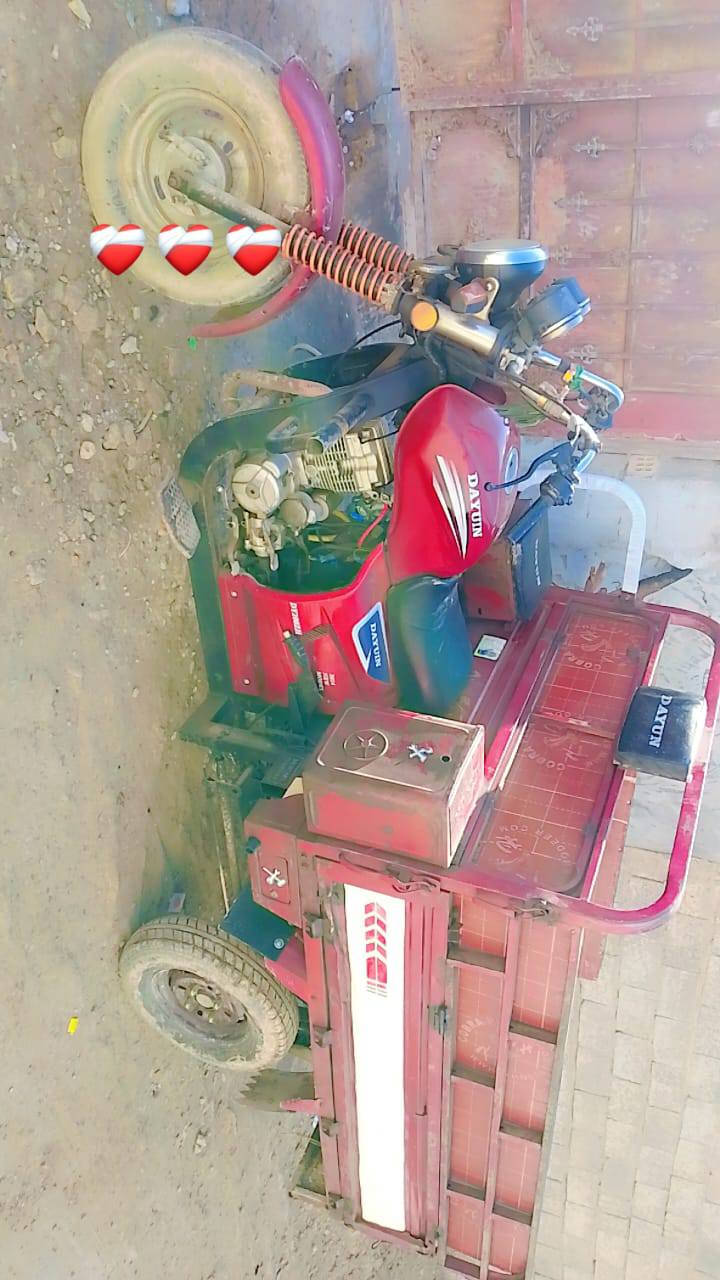 السلام عليكم ستوته للبيع دايوان موديل 21 اوراق اصليه مكان نهروان السعر مليون وبيها مجال***********
