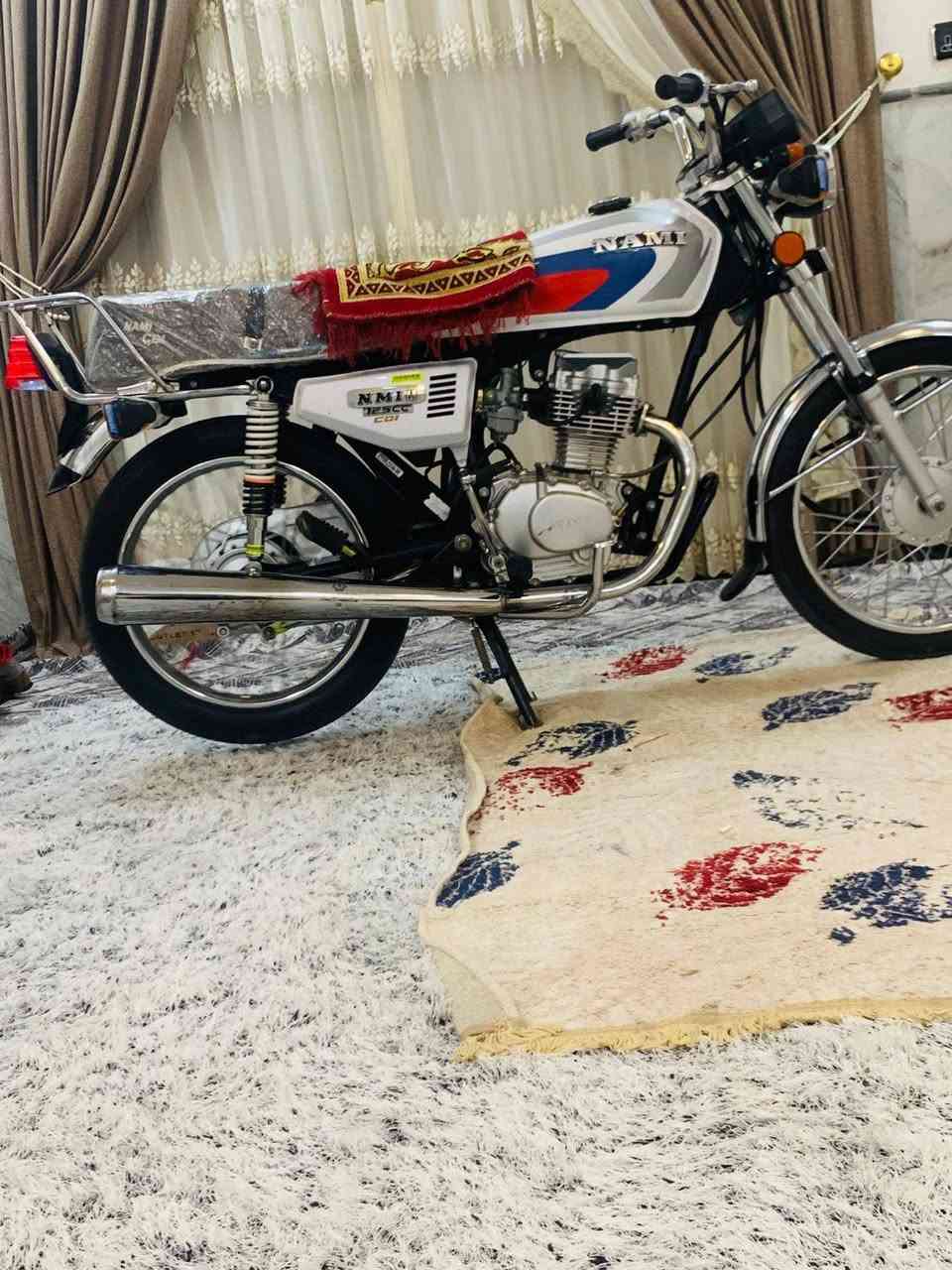 اصلي شلامجة كفالة انضف من الصورة الشراي يشلع عيوني مكان كوت بتار
***********
