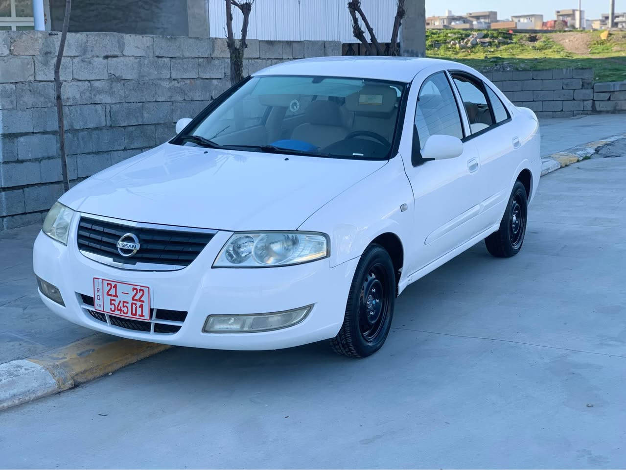 سەنی كۆری ٢٠١١ی بڕاوە سپی ناو زەرد دوو جام. كارەبا تۆماتیك گێڕو مەكینەی بەشەرت  كەم. بەنزین خۆر ڕۆنی مەكینەی تازە پاتری لۆك لۆك چوار تایەی تازەو لۆكی لە ژێرە پێشو دوا جركە لە گیانیا نییە  هەر پێنج جامی دژە خۆری دوبەی كراوە هەمو گیانی بەسراوە سەیارەكە زۆر كەم. ڕۆشتوە بل كارتۆن. سعری ٥٥ گڵاو تۆزێك مەجال بۆ معامەلەی زۆر تەلەفون مەكە شوێن. سلێمانی  بەس جوابی تەلەفون. ئەیەمەوە جوابی چات نایەمەوە یەگەڵ ڕێزما بۆ ئەدمین  

ژ.م *********** السليمانية, العراق
