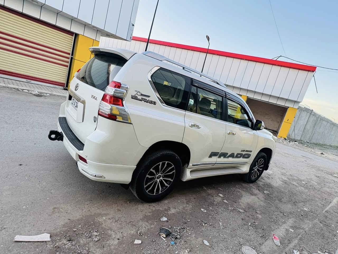 ‏سلام عليكم للبيع  سيارة برادو موديل 11 السيارة أربع سلندر ￼ ‏ بصمة  ثلاث قطع تبريد السعر 230 وبها مجال بسيط مكانها الشرقاط مجاور الأطفال الاستفسار أكثر الاتصال ع الرقم  
رقم السيارة نينوى دولي والسنويه تنهي بل 2030

(*********** ￼￼￼￼)
