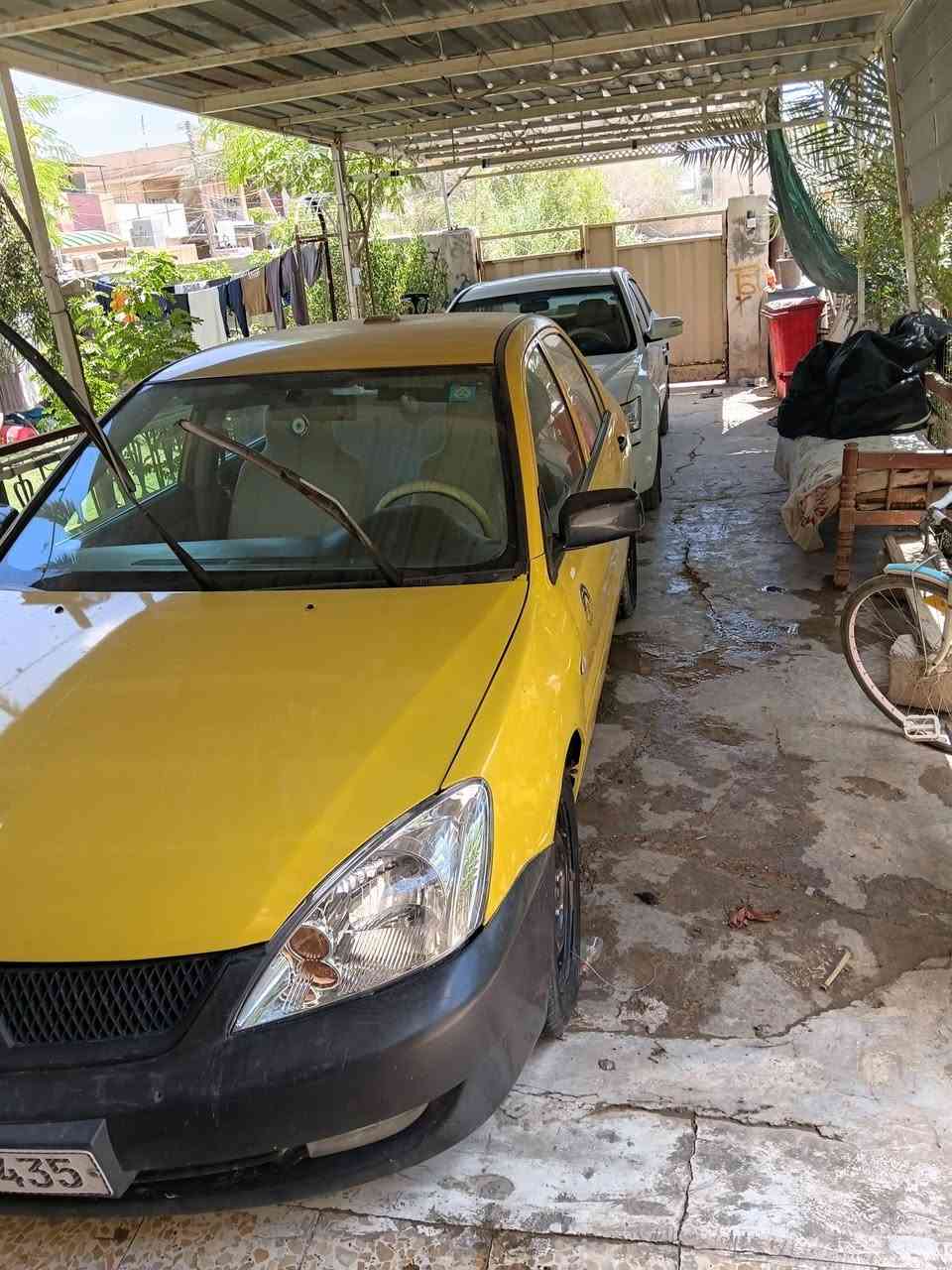 سلام عليكم لانسر موديل ٢٠١٠ سياره جاهزه خير من الله كير محرك جاهز تدفئه تبريد ضررها جامرلغ وبنيد مبدل رقم الهاتف ***********
