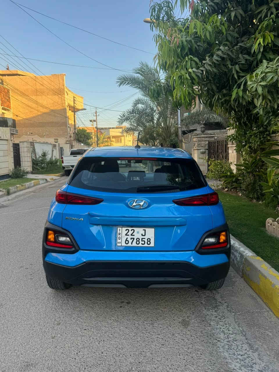السلام عليكم هواندي كونا
موديل 2020
محرك 2000دوش 
ماشيه 70ميل 
رقم أربيل هزه سنويه ل 31 شرط التحويل 
السياره بيه باب وجاملغ شرط بدون دواخل بدون ايرباك 
حادثه موجود تكدر تتاكد 
السياره جاهزه اي نقص مابيه 
مواصفات 
تحكم سترين 
شاشه كأمره 
حساسات خلفيه امامي  
3انظام تشغيل سبورت نورمال سمارت 
العنوان بغداد 
الشراي يتصل ***********
السعر 124بيه مجال
