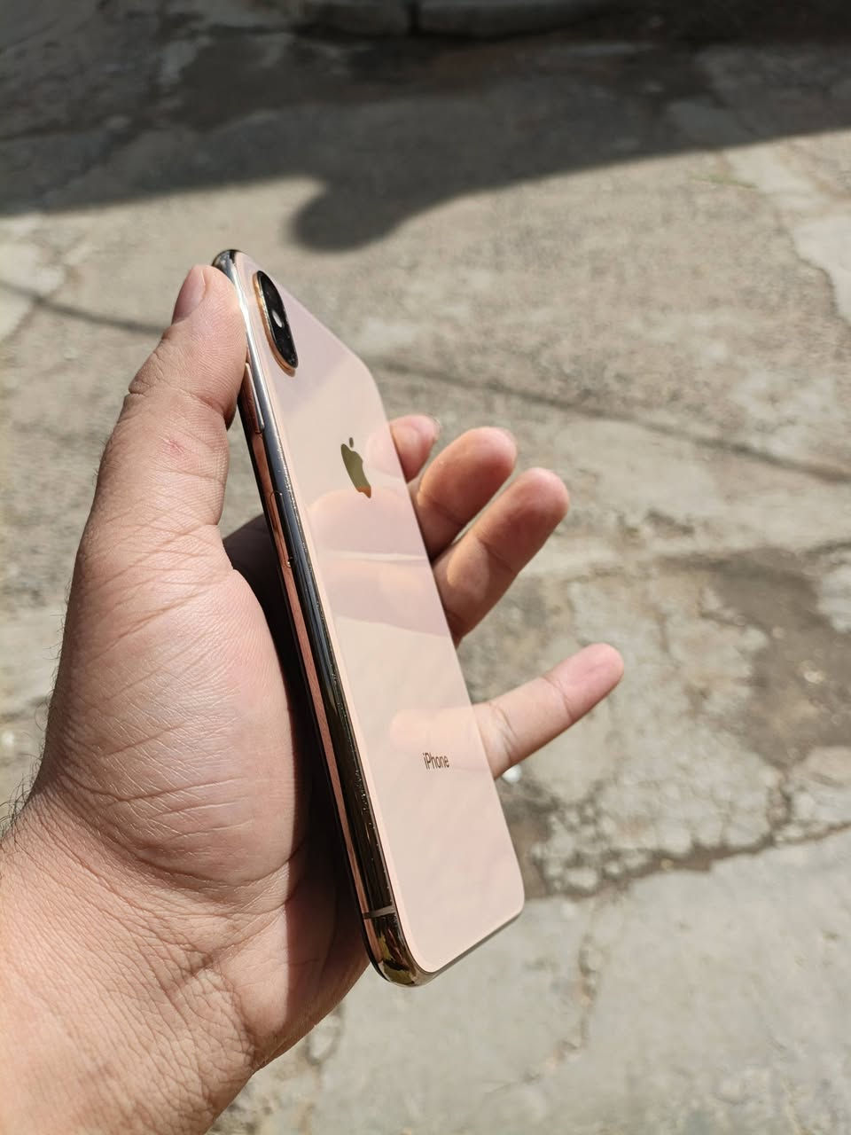 السلام عليكم 
ايفون اكس ماكس للبيع
ذاكرته 256
بطاريه 75
مامفتوح ولا مبدل بي شي نضافته مثل ماوضح بل صوره كله شغال 
مكاني بغداد 
سعره 175


**إذا كنت صاحب هذا الإعلان وتريد حذفه لأي سبب، رجاءا أرسل رسالة إلى الدعم الفني**