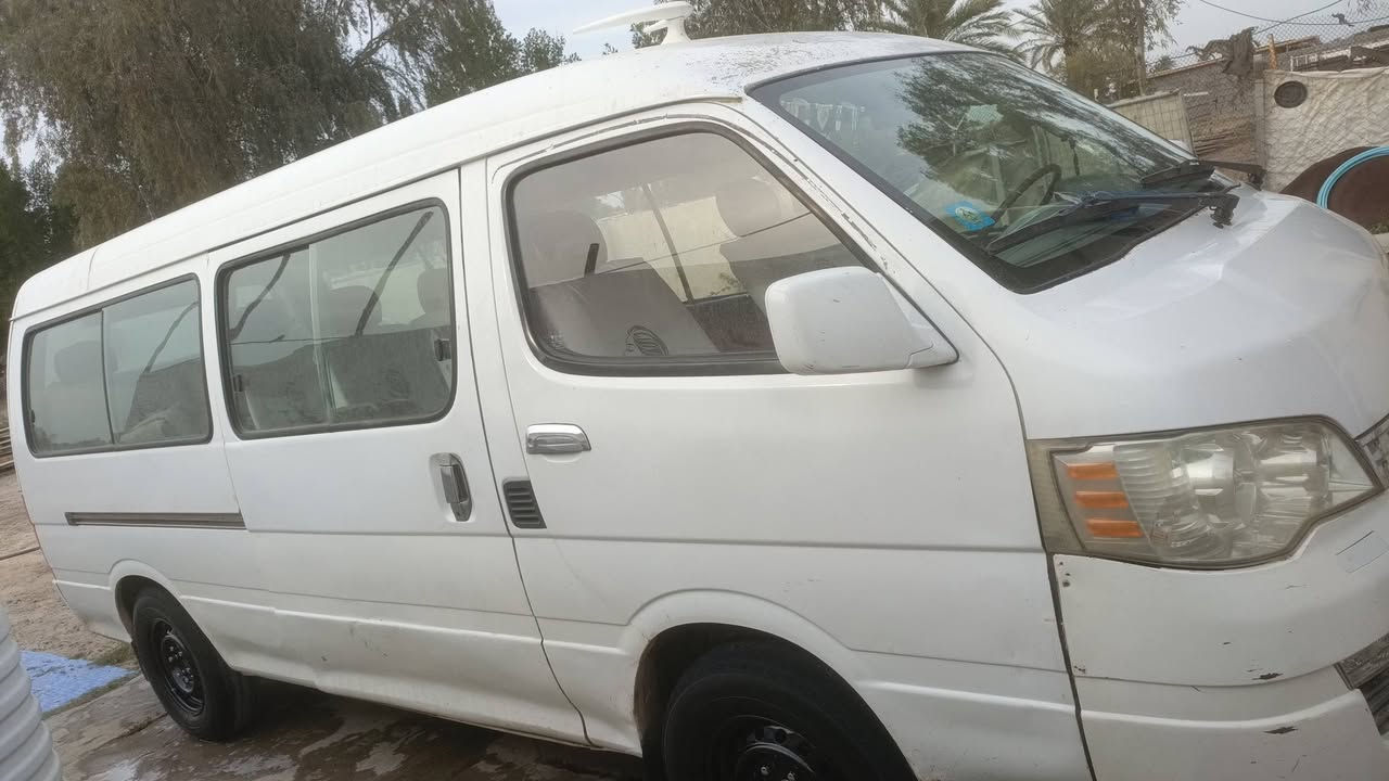 السلام عليكم 
للبيع جنبي h1 بيها صبغ شبر فوك لمازده بيها بارد باب سلايت وملكط خياسات بدون معجون كير محرك تيوتا اكسل هايسه خير من الله تبريد مابيه كهربائيات كله دركه مال كرونه شغاله صدر نص عمر تخم تاير نص عمر تخم ويل جديد دوشمه زينه رقم بغداد انڪليزي مصفره من كلشي بسمي تحويل مباشر سياره مامشتغله بشارع بس خط  السعر ٩٠ مكاني بغداد الرضوانيه ***********
