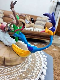 مجسم • صنع يدوي • رود رانر