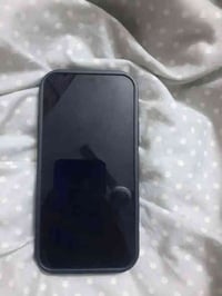 آيفون ١٢ • ٦٤ • بطارية ٨٦