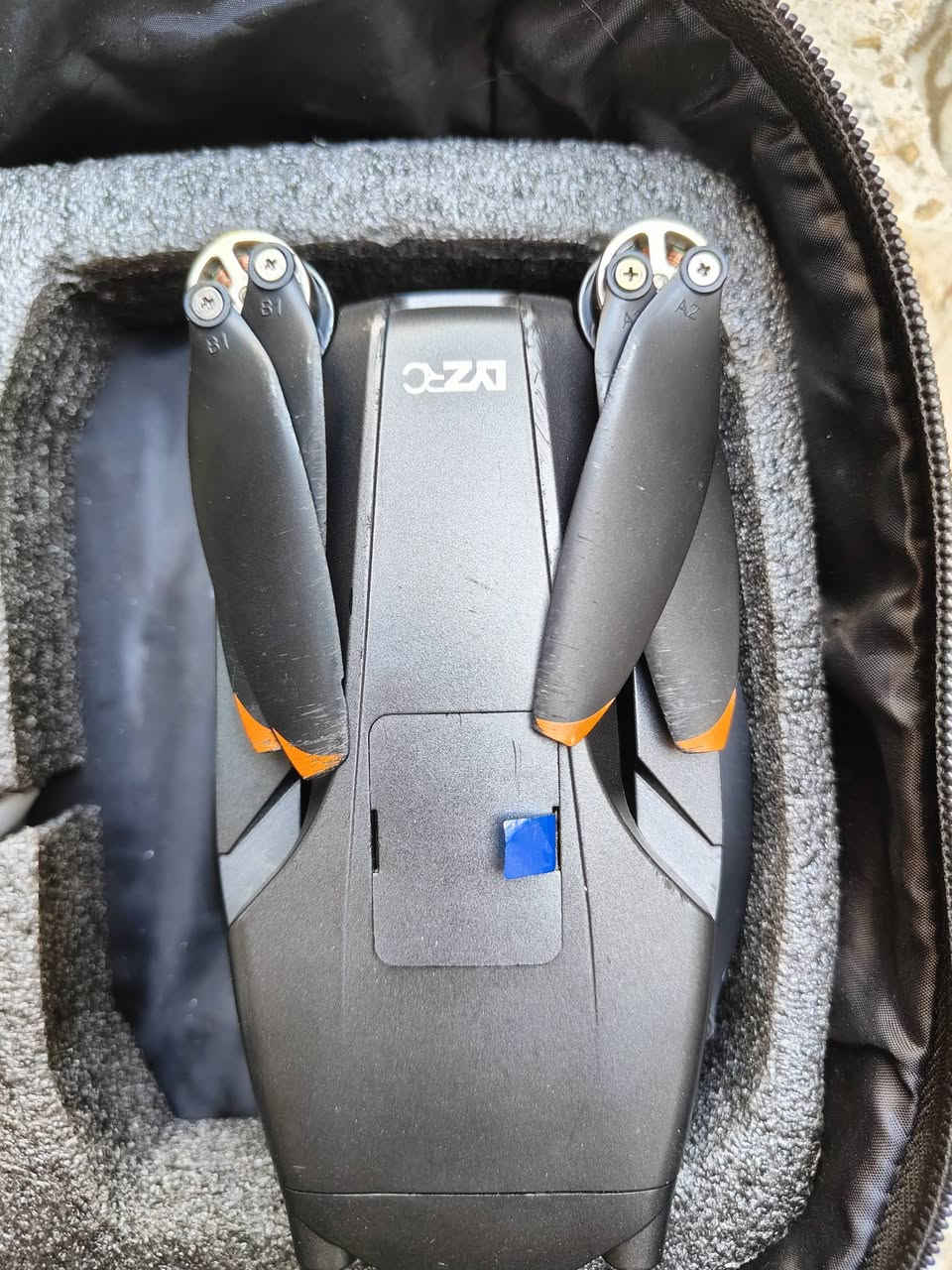 للبيع مزاد يبدي من 100 الف اعلى سعر بالعافية الدرون مستخدم كلش نظيفة 🥰
ال600 برو ماكس مستخدم 
كمبل ثلاثي 360 درجة 
L600 pro max 
حساس مانع تصادم ليزري
بطارية 30 دقيقة
جي بي اس رجوع تلقائي 
مدى 3 كيلوا ارتفاع 150
تصوير 4كي كمبل ثلاثي 
كلش نظيف وشرط الشغل والفحص والطيران
 توصيل متوفر لكل المحافظات وبالعافية عليكم


**إذا كنت صاحب هذا الإعلان وتريد حذفه لأي سبب، رجاءا أرسل رسالة إلى الدعم الفني**