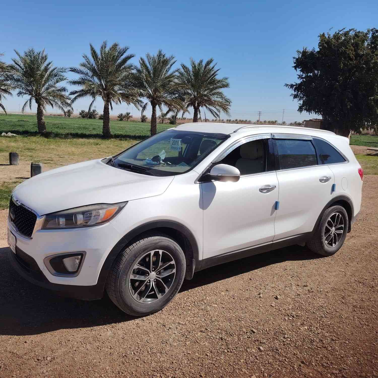 سلام عليكم للبيع سياره سورنتو موديل 2016 ورد امريكي مكفوله 7راكب تبريد 3قطع سونار موجود بل منشور رقم الهاتف المكان الحبانيه 
 سعر 165وبيها مجال
 ***********
***********
