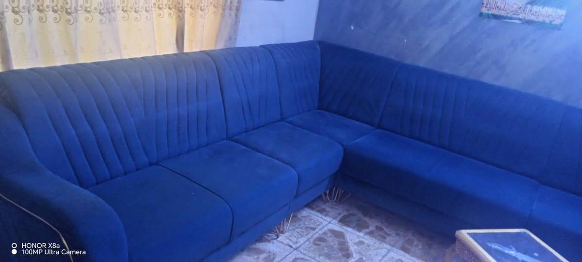 تخم 10 مقاعد 250 نظيف بيهه مجال للشراي


**إذا كنت صاحب هذا الإعلان وتريد حذفه لأي سبب، رجاءا أرسل رسالة إلى الدعم الفني**
