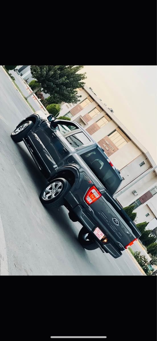 Ford F150
STX   4+4🏔️فۆر ویل درایف
‎محرک مرغوب✅
V6 torbo 2700
‎٣٠٠٠ئەلف ماشیە نفس زیرو سیارە
‎سیارە جایز💯 دعامی لیل دعامی بشرط فحص
‎بونیت و جاملخ صبوخ
‎بدون شاسی بشرط رقم
‎ئیرباک ستیرن طک و رجع بلادی
♻️♻️♻️♻️♻️♻️♻️♻️♻️♻️
‎كير محرك كاره باييه مكفول بدون نقص
‎رادار بشرط
‎حجر صالنسا بشرط
‎سياره رقم كاتي جاهز
‎مکان سیارە🌇 سلیمانیە
‎رقم📲 ***********
‎💣سعر بلاش
‎217$ مجال بسط 
فۆرد F150

مۆدێل ٢٠٢٣
مواسەفات STX
مەکینە 2700 torbo✅ مەرغوب
بە یەک تەنکی ١٠٠٠ کم ئەروات 
مۆدێل ٢٠٢٣
تەنها ٣ هەزار ڕۆشتوە 
بۆنیتوو چەمەلەقی بۆیاخە 
ژمارە کاتی ٣ مانگی لەگەڵە
ناونیشان سلێمانی
نرخ ٢١٧$ نرخی خوار هەموو بازاڕ بە تەحەداوە
***********📲 السليمانية, العراق
