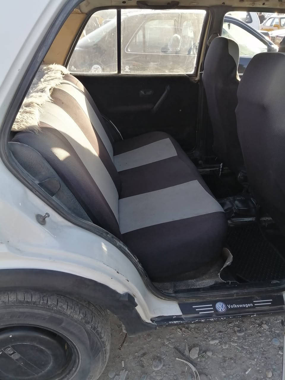 كولف موديل ٨٦ كير عادي محرك عسكري  رقم كركوك مشروع وطني بطاقه بانزين شرط التحويل سعر ٢٥ اني مكلف بنشر رقم صاحبها
***********
