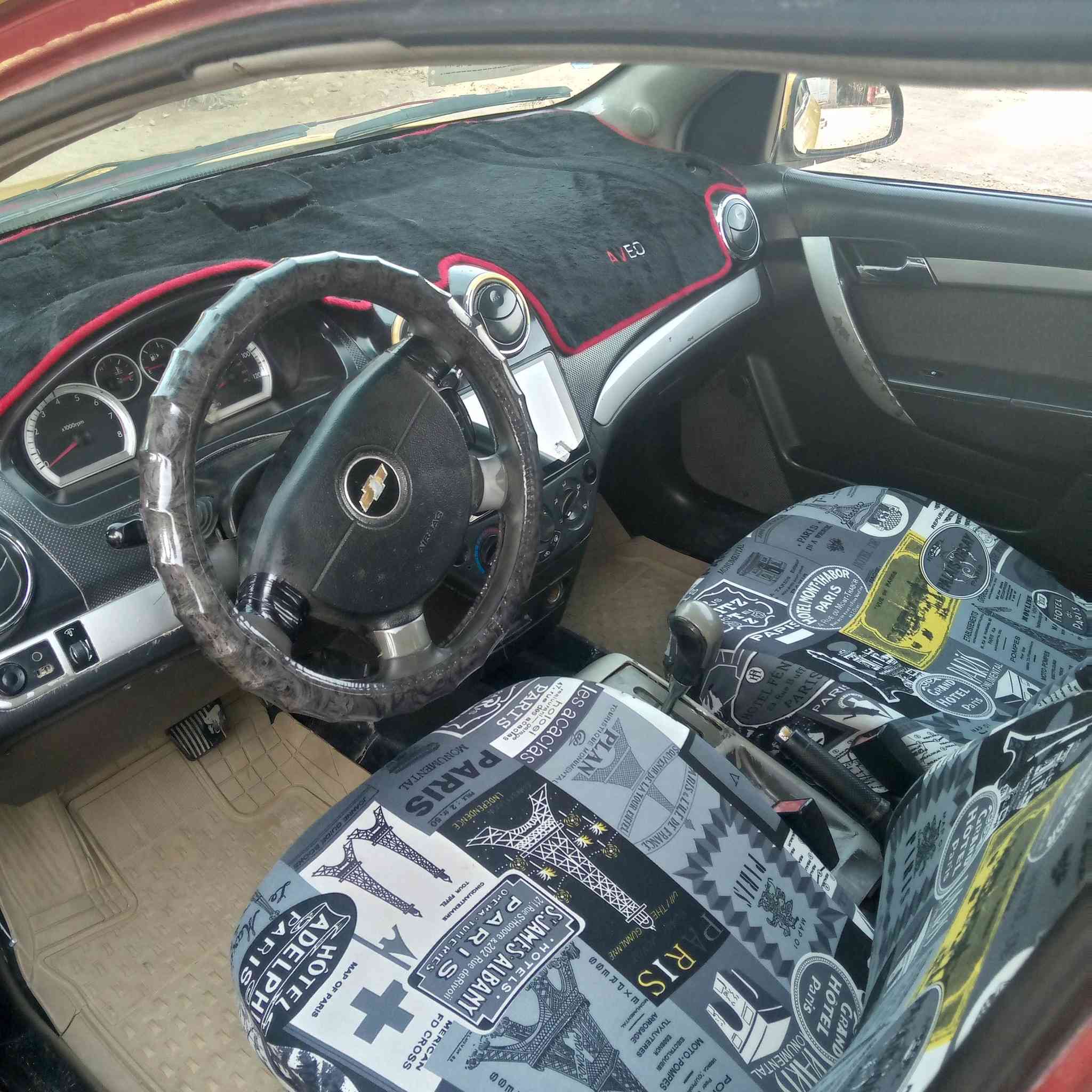 سياره البيع جاهزه من عده التبريد الفين وثمانيه واتوماتيك رقم نكليزي  بغداد لسعر خمسين وبيه مجال قليل وارد امريكي  الستفسار  *********** مشخاب
