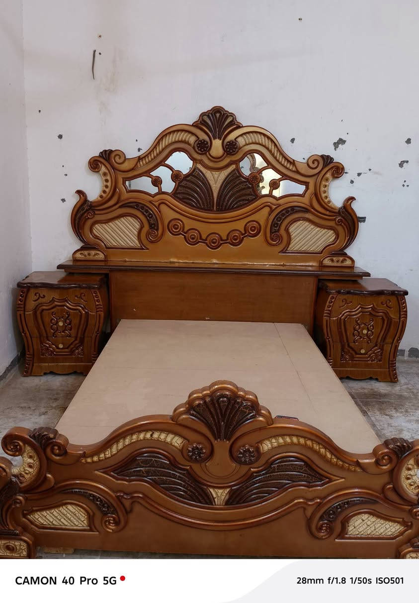 غرفة صاج نجارة تزكام نضيفه ابسعر مناسب٦٠٠ بيهه مجال الشراي الاتصال اوتساب يوجد توصيل***********
