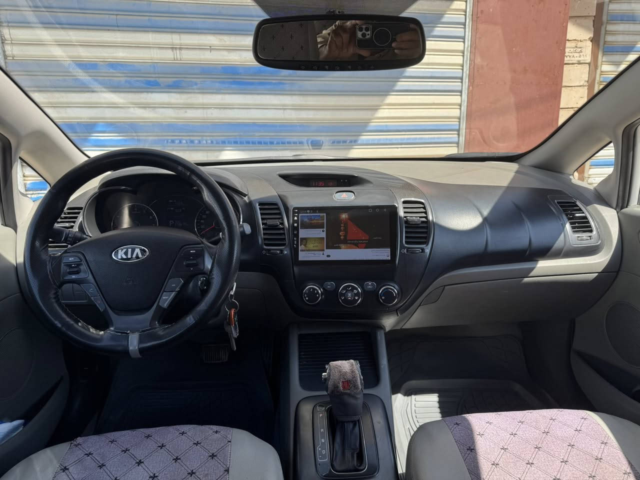 كيا سيراتو موديل 2016 خليجي 
محرك 1600دوش 
رقم بابل تحويل ثاني يوم
اشاير بالمري 
‏5 ويل كب 
كامرة خلفية
كير مكينه حدادية تبريد كفاله
سيارة نضافة 100‎%‎ ماناقصها اي شي 
بيها فقط الجاملغ جهة السائق صبغ الباقي كفالة 
عنواني بابل مركز المدينه 
اي استفسار 

***********
