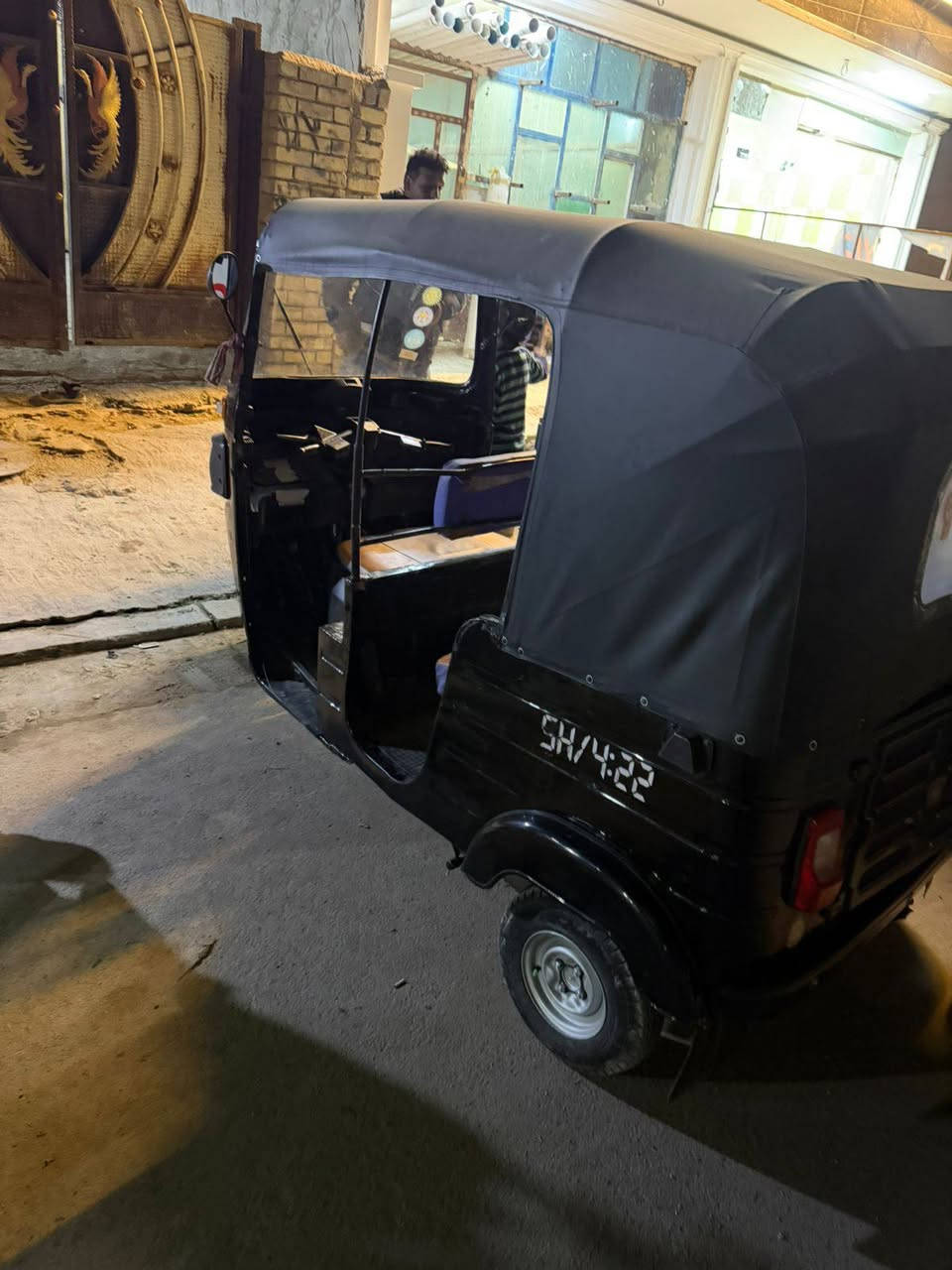 تكتك موديل 20 رقم وسنويه بغداد تحويل ثاني يوم تكتك كفاله عامه وكلشي ومضح بل فديو تكتك اتخبل بس دوس معمر خابرني بس عل سعر واني خادم العنوان سبع قصور شارع المشروع السعر 6800 وبيه مجال ***********
