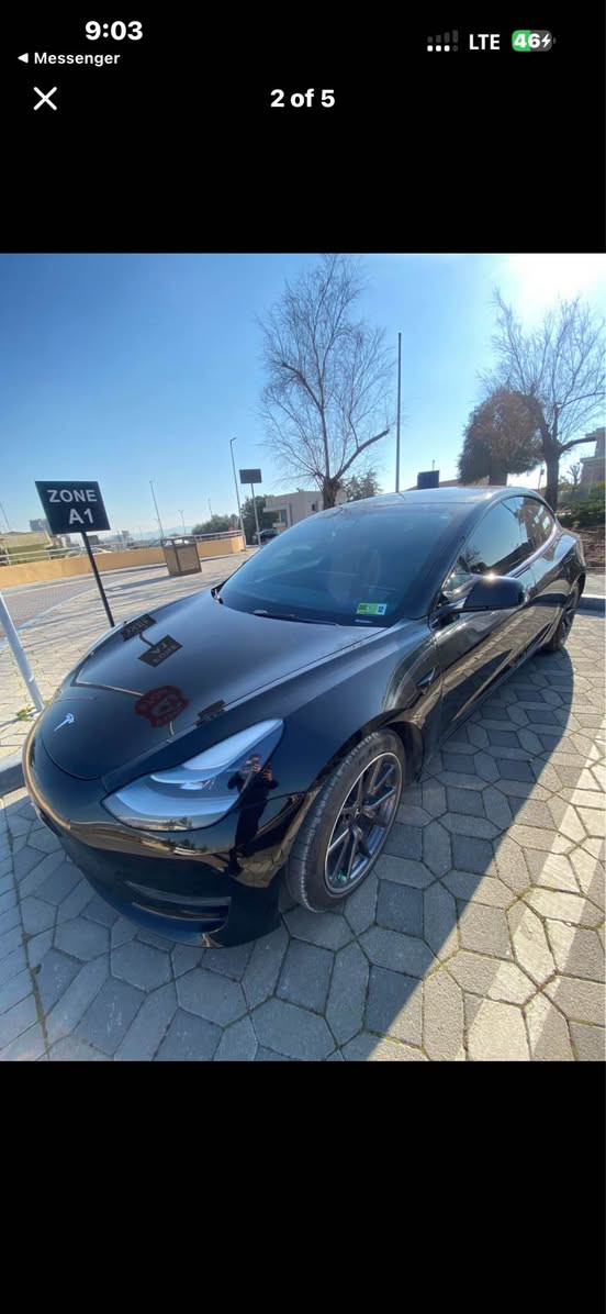 تسلا مودي ٣. دوه ل ماتؤر ٦٥ هه زار كيلؤ مه تررؤيشت وه. سه ياره كه زؤر خاوين ما تيه وه يه كه جامرغي پيشه و. بي ئير باك به شه  رت. زؤر خاوين 180 مه جال   سه ياره كه ٢٠٢٢. *********** أربيل, العراق
