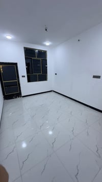 صباغ • سعر مناسب • غرفة تحتاج تصليح