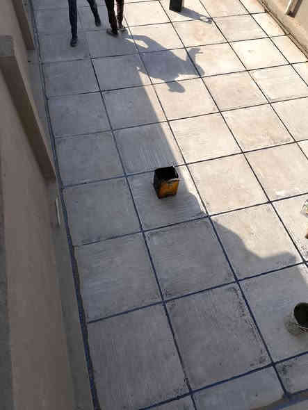 سلام عليكم شغل سطوح تطبيك شتايكر وزفت وفلانكوت وماستك ونايلون زراعي وزميج هذا رقمي ***********
