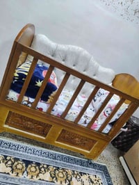 تخت أطفال • الموصل • قابل تفاوض